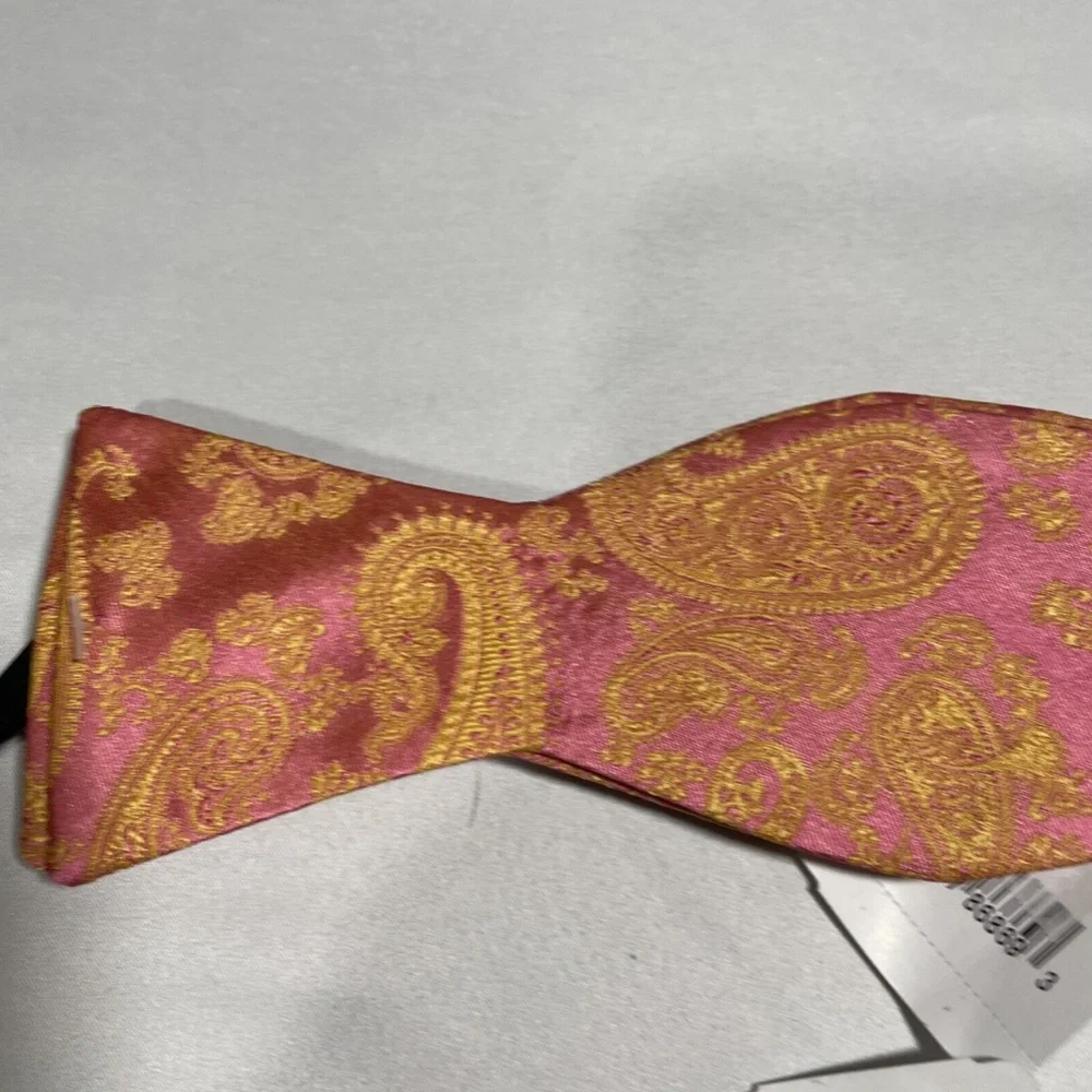 NWT $160 Ted Baker London 2pc Men Preakness Paisley Silk Bow Tie in Pink & Berry